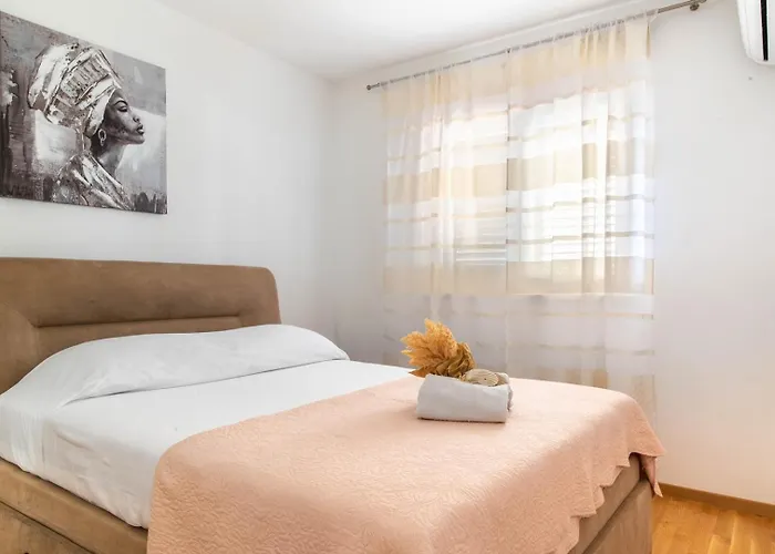 Appartamento Bellezza In Makarska